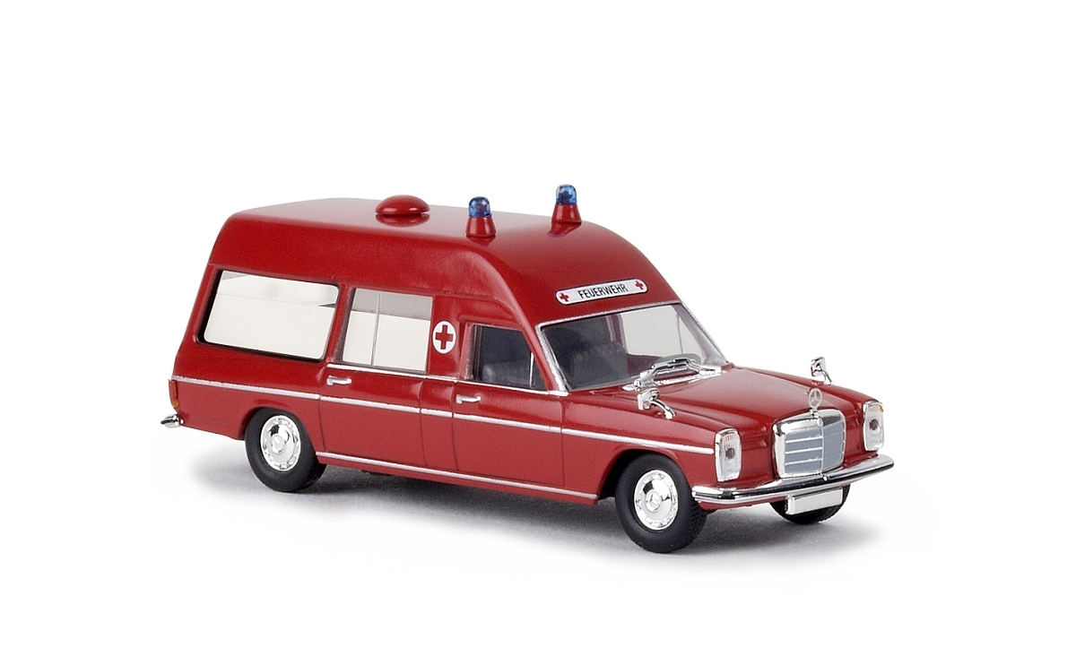 MB /8 Krankenwagen, feuerrot 