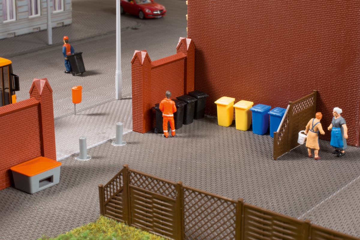 Mülltonnen mit Zubehör 