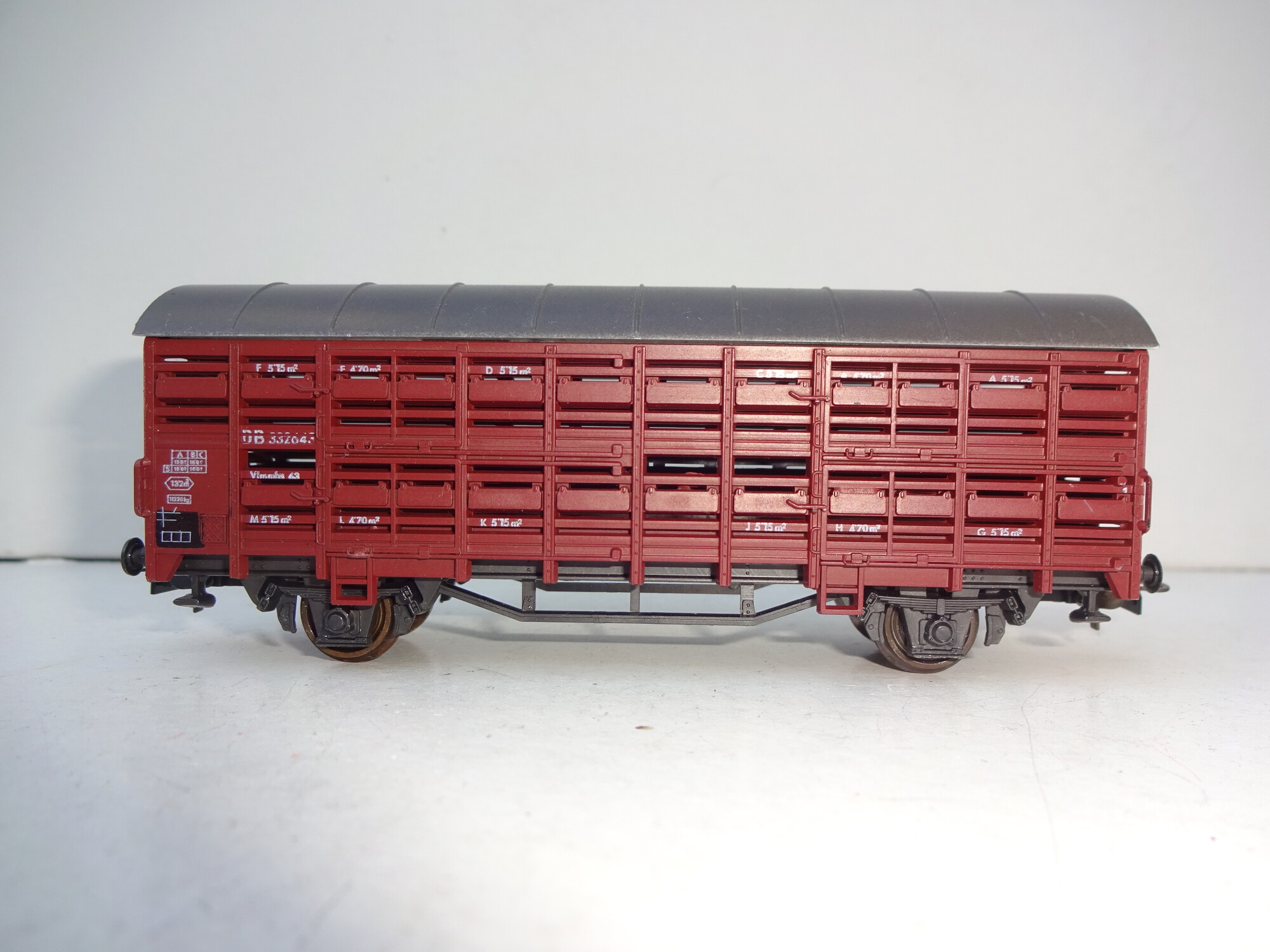 Roco H0 DB Viehtransportwagen 