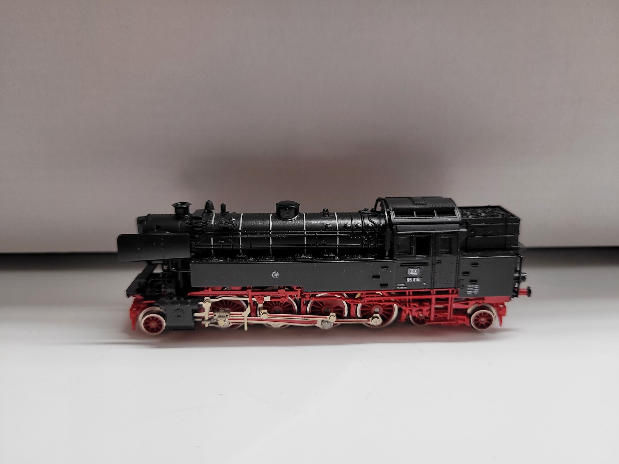 Fleischmann N DB Dampflokomotive BR 65 018