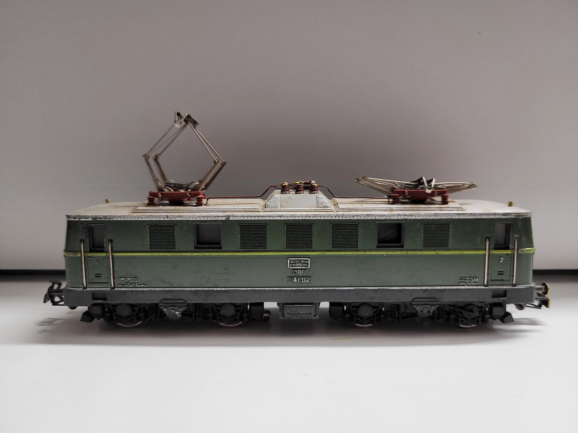 Märklin H0 ÖBB Elektrolokomotive 1141 in grün